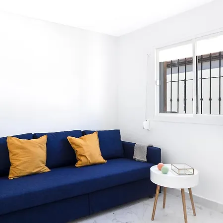 Lovely 2-bedroom In Pueblo Nuevo De Apartamento